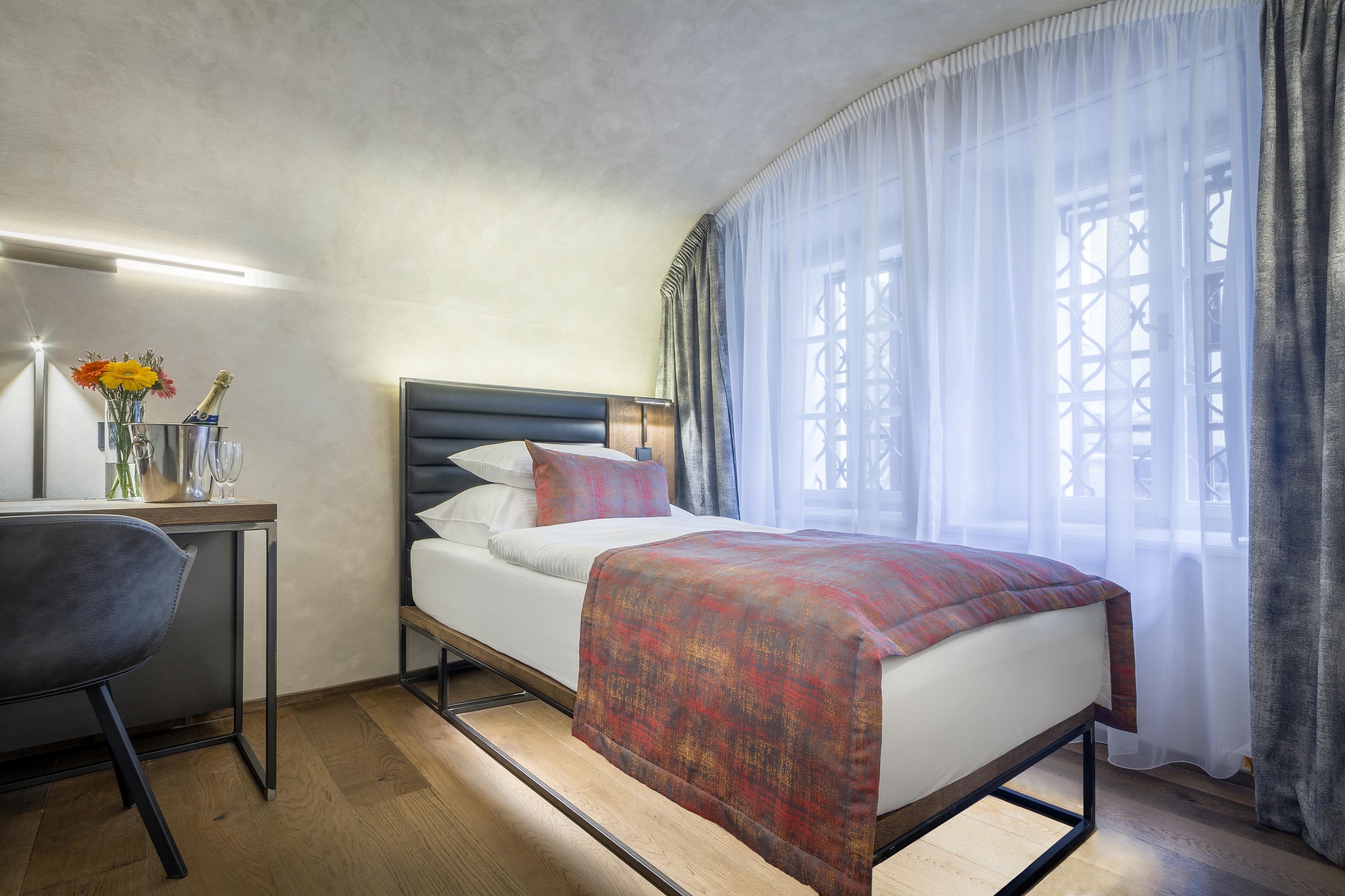 Hotel Waldstein Prague Ngoại thất bức ảnh