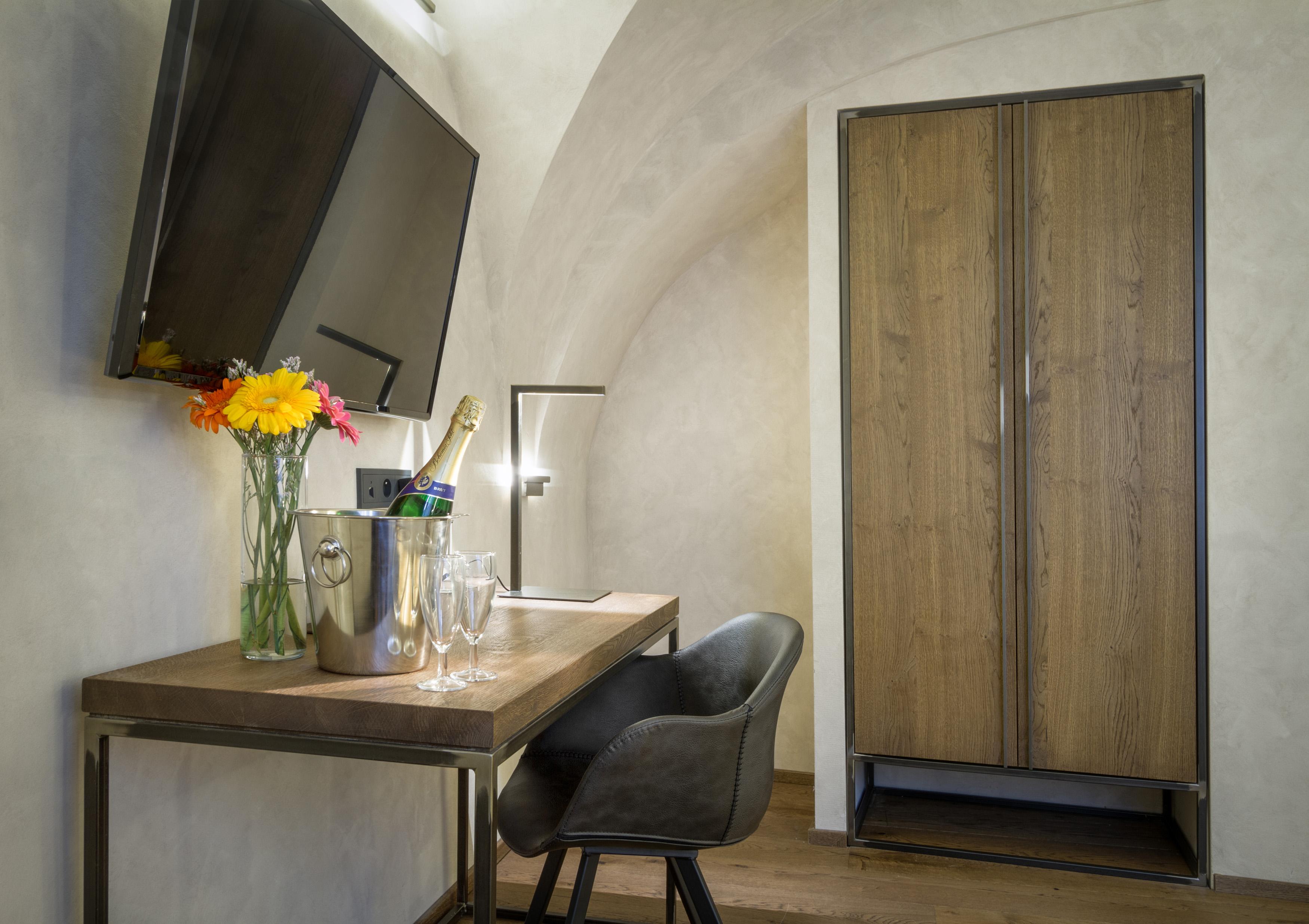 Hotel Waldstein Prague Ngoại thất bức ảnh