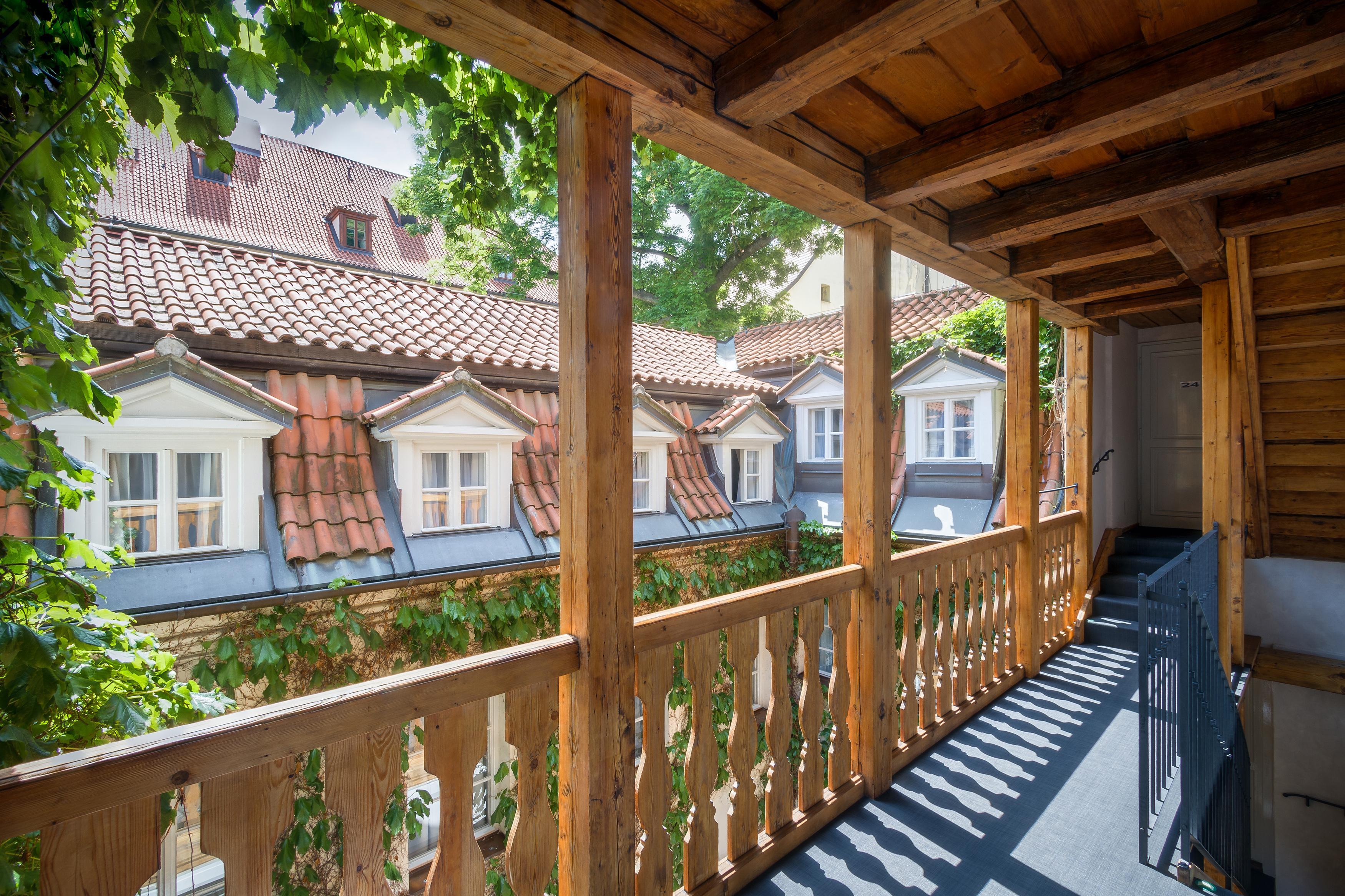 Hotel Waldstein Prague Ngoại thất bức ảnh