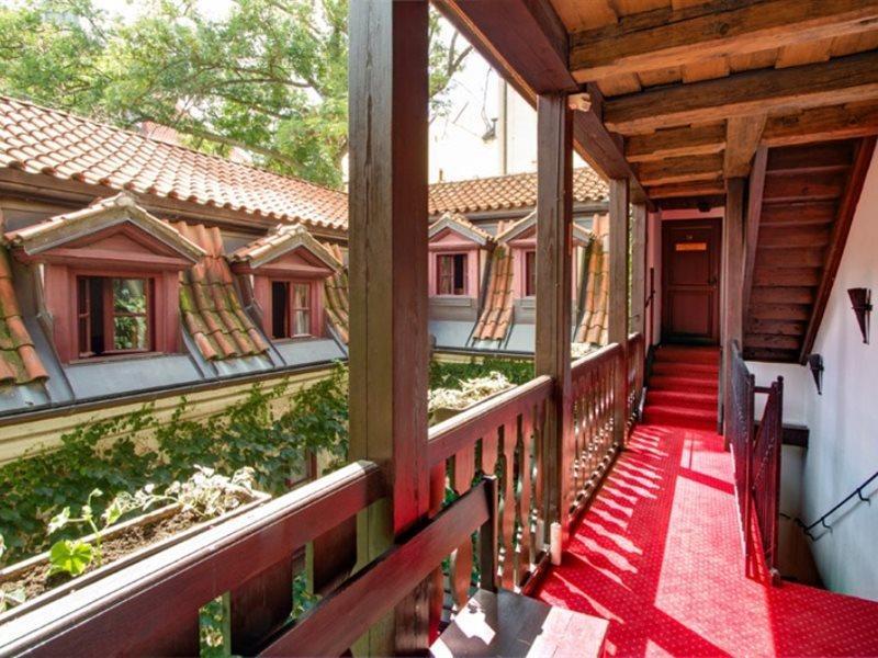 Hotel Waldstein Prague Ngoại thất bức ảnh