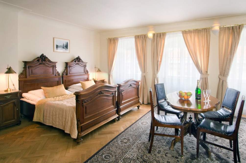 Hotel Waldstein Prague Ngoại thất bức ảnh