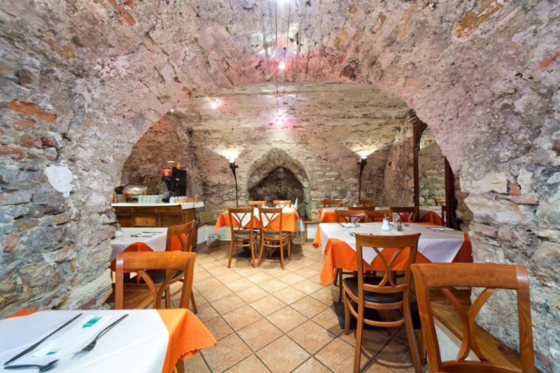 Hotel Waldstein Prague Ngoại thất bức ảnh