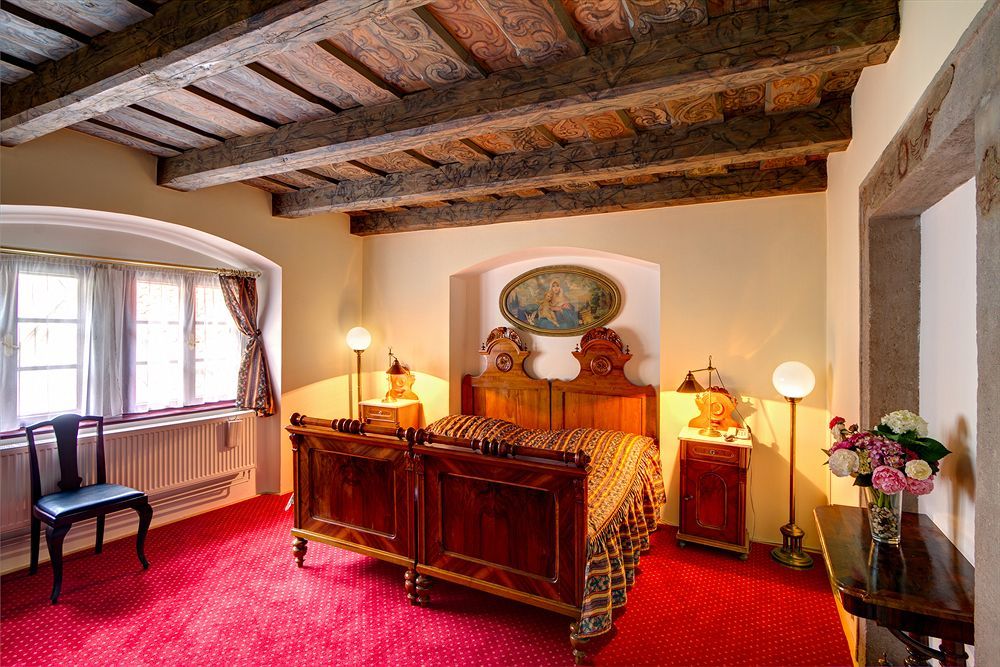 Hotel Waldstein Prague Ngoại thất bức ảnh