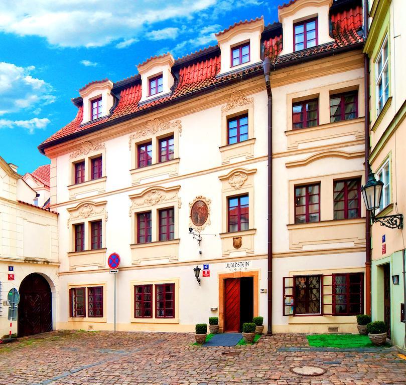 Hotel Waldstein Prague Ngoại thất bức ảnh